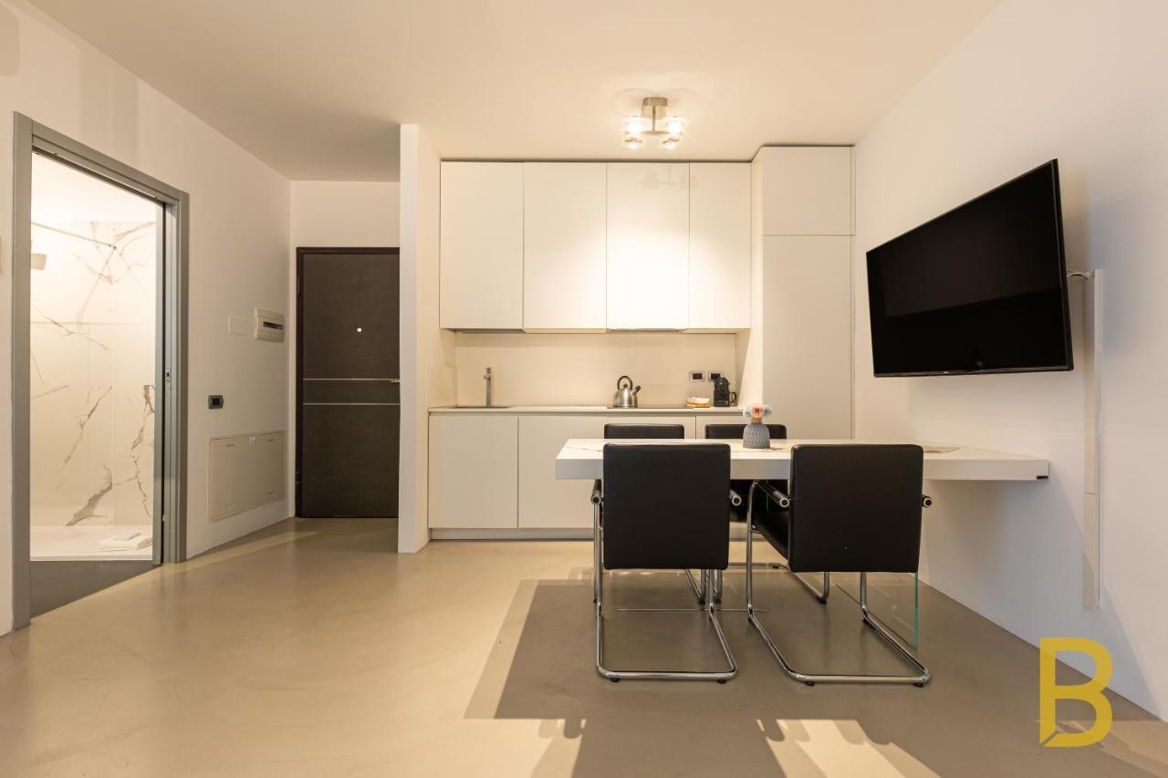 Beplace Apartments In Repubblica Milano Eksteriør billede